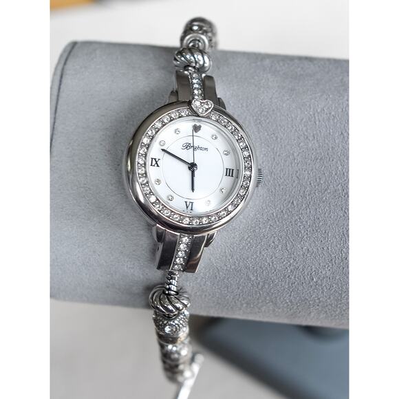 Brighton Mayville Ladies Charm Bracelet Watch Silver Plated Toggle 7-8" Works - Picture 8 of 8